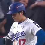 【WS第3戦】大谷翔平、延長13回2アウト三塁から三打席連続申告敬遠…