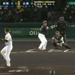 【日本シリーズ第4戦】ソフトバンク、６回表２アウト二塁から代打・近藤健介のタイムリーで１点追加！リードを３点に広げる！！！！！！！！！！！！！！
