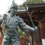なんで侍って日本刀二刀流しないの？