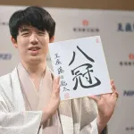 【悲報】藤井八冠、いつの間にか藤井六冠になってしまう…