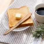 食パンとかいうバターが塗りにくすぎる食べ物
