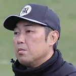 阪神、金村暁投手コーチの退団を発表