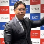 カープドラ7高木快大、右肘手術で今秋登板なしも復活誓う「(指名された)全員に負けたくない」