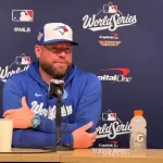 シュナイダー監督「敬遠の回数制限？その前に先発が降りたら打席に立てないルールが必要」