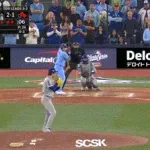 【WS第6戦】ドジャース・佐々木朗希、８回から登板しランナーを二人出すも無失点に抑える！！！！！！！！