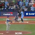 【WS第6戦】ドジャース・山本由伸、３回裏２アウト三塁からスプリンガーにタイムリーを打たれ２点差に迫られる…