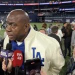 マジック・ジョンソン氏、山本由伸は「神がかっていた」　今世紀初WS連覇に「王朝と言っていい」　NBAスーパースターも絶賛