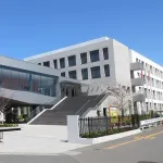【悲報】埼玉栄高で軽横転死亡事故、「遊ぶため」生徒を同乗者死傷疑いで書類送検へ…