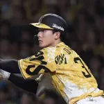 ショートはどれだけ打てなくても小幡で我慢するか守備我慢して山田百崎に投資するかの二択やわ