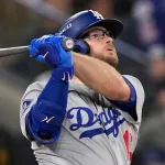 ドジャースがマンシー三塁手との来季契約を行使と米メディア報道　村上宗隆獲得はどうなる？