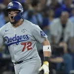 【朗報】ドジャースの選手の間でお尻を彫るのが流行る