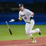 ヤクルト・村上が8日にポスティング開始の見込み　MLB公式サイトなどが報道