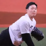 カープ栗林、社会人レジェンド始球式で『プロの始球式』を魅せる！