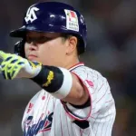 米フォーブス誌、村上宗隆は"日本のベーブ・ルース"　争奪戦解禁...日本人野手史上最高額を「たやすく上回る」と予想