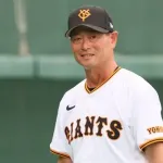 巨人OB「二岡や桑田が辞めたのは阿部が悪い。去っていくのは黙って勝手になんでもやるから」