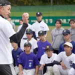 イチロー「走ったあと膝に手を置いてハァハァするな。カッコ悪い。疲れても我慢しろ。」
