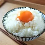 「最高のメシってなんだと思う？」って聞かれて「なんの変哲もない卵かけご飯」みたいな答えする人