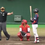 侍ジャパン、練習試合で2つの違反　「ピッチクロック」「ピッチコム」ナインの反応は？　WBCで導入、対応は不可欠
