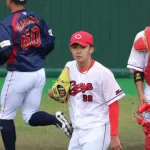 カープ打線爆発！13安打11得点の猛攻で侍J投手陣を苦しめる！久保坂倉佐藤マルチ安打！名原矢野1盗塁！投手陣には課題残る【広島11-14侍J/練習試合結果】