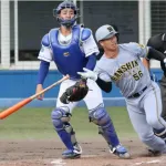 阪神　顔面死球から実戦復帰の百崎がいきなり二塁打　約３カ月ぶりのゲームで完全復活印象づける