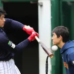 【MLB】巨人・岡本和真にダイヤモンドバックスが強い興味　「守備や、打撃のコンタクト能力が問題の村上宗隆より」お買い得
