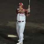 山崎武司って2002年頃にオワコンなってたのになんで復活したん？
