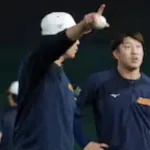 広島の小園さん、森下坂本と3人で飯wwwwwwwwww