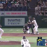 【侍ジャパン対韓国】侍ジャパン、８回裏に若月のタイムリーで１０得点目！！！！！！！！！！
