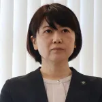 前橋市のクソガキ「小川晶なんて名前の入った賞状なんていらねーよ!」