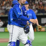 楽天　ＤｅＮＡから海外ＦＡ行使した伊藤光捕手契約合意