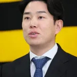 阪神・糸原(.203、０本塁打、４打点)１５００万減の５５００万円でサイン