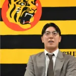 【阪神】豊田寛、300万増の1130万円　目標は勝負どころで「打てる選手」守備、走塁も磨く