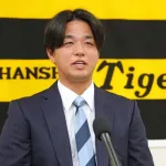 阪神　高橋遥人が５００万増の３０００万円でサイン　ＣＳファイナルＳでは八回途中までノーノー「プレッシャーに打ち勝てた」