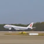 【悲報】中国大手航空会社が来年の春節まで減便決定　日本経済大打撃へ