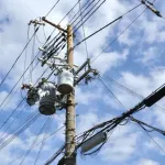 電柱って邪魔じゃね？