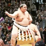 【悲報】大の里さん、来場所の出場も不透明…力士生命を左右しかねない故障