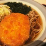 そばの中で「コロッケそば」だけどうしても認められないんやが