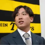 阪神・伊原　来季も“何でも屋”僅差で新人王逃すも前向く「どんどん高みを目指す」２０００万増３６００万円でサイン