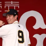 日本ハムから巨人にFA移籍の松本剛、総額2億5000万円の2年契約