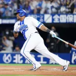 ビシエドさん(36)、9300万円で残留ｗｗｗｗｗｗｗｗｗｗ