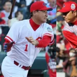 カープ黒田博樹vs前田智徳!夢の1打席対決は痛烈ライナーも廣瀬純が好プレー【カープレジェンドゲーム2025】