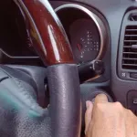 未だにキー回して車のエンジンかけてる奴wwwwwwwwwwwwwwwwwwwww
