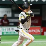 ソフトバンク・小久保監督　柳町達を中堅で起用する可能性示す「打球勘は悪くない」