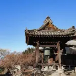 【悲報】お坊さんついに切れる「最終警告。このままでは日本のすべての寺が消滅します！！！！」