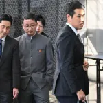ポケットに手を入れた中国の局長が豹変「日本企業の皆さんは中国で安心して事業活動をしてほしい」