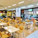 フードコートのラインナップって「和食・中華・洋食・粉物・うどん・唐揚げ屋」で固定なの？