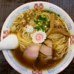 家で作るラーメンの具、ゆで卵とちくわ以外でなんかある？
