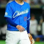 FA行使せず残留の中日柳（31）が3年6億円で契約更改。「やっぱりドラゴンズで優勝したい」