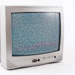 【悲報】ワイ、さらなるゲーム環境のためにブラウン管テレビを購入したものの・・・・