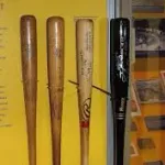 プロ野球のバットでなんでいつまでも木製なんや？